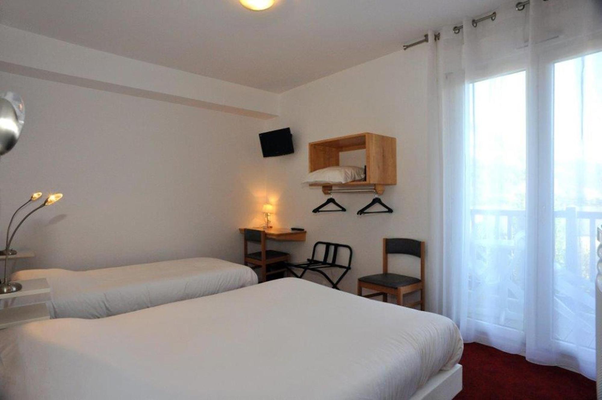 Hôtel Chez Pierre d'Agos Zimmer foto